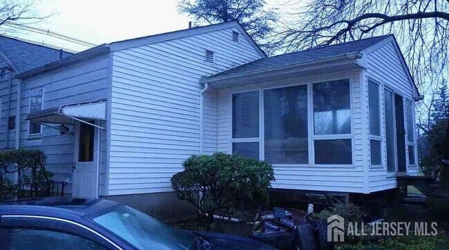 Foto del edificio - 517 Grove Ave