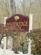 Building Photo - 11 King Arthur Dr