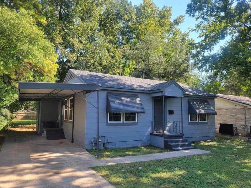 Primary Photo - 1206 Boone St