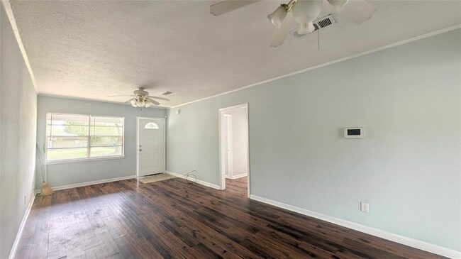 Building Photo - 3733 Hays Ave
