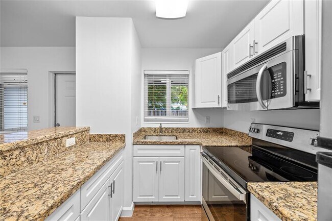 Foto del edificio - 404 SE 16th St