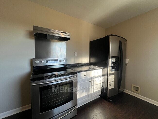 Building Photo - 2856 Cornwallis Rd