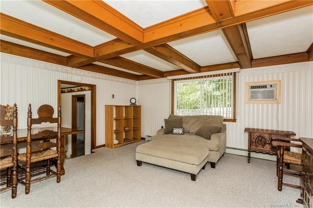 324 Curtis St, Meriden, CT 06450 Room for Rent in Meriden, CT