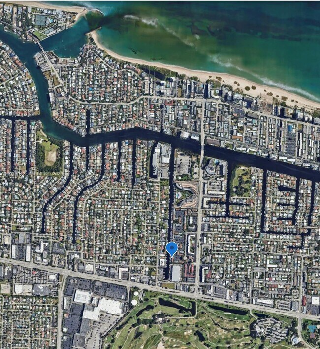 Foto del edificio - 2533 NE 15th St