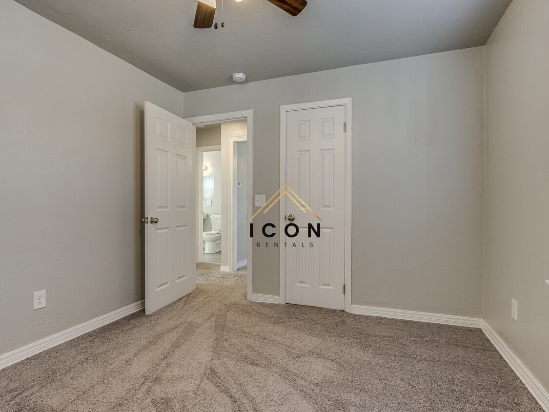 1708 W Britton Rd, The Village, OK 73120 House Rental in The Village