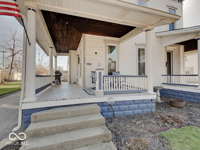 Foto del edificio - 345 E King St