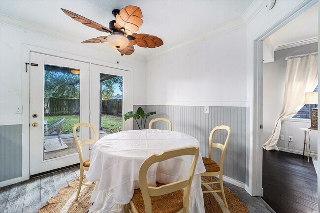 Foto del edificio - 13231 Harpers Bridge Dr