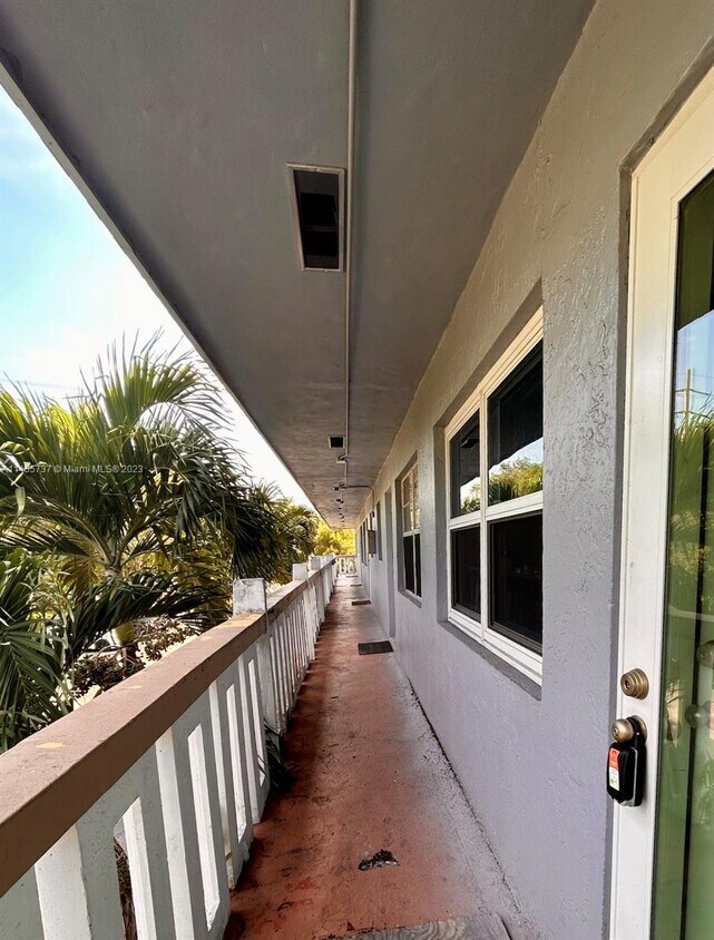 3265 Griffin Rd Unit 205, Fort Lauderdale, FL 33312 Condo for Rent in