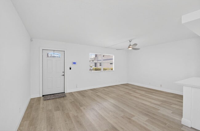 Building Photo - 103 Brittany Ln
