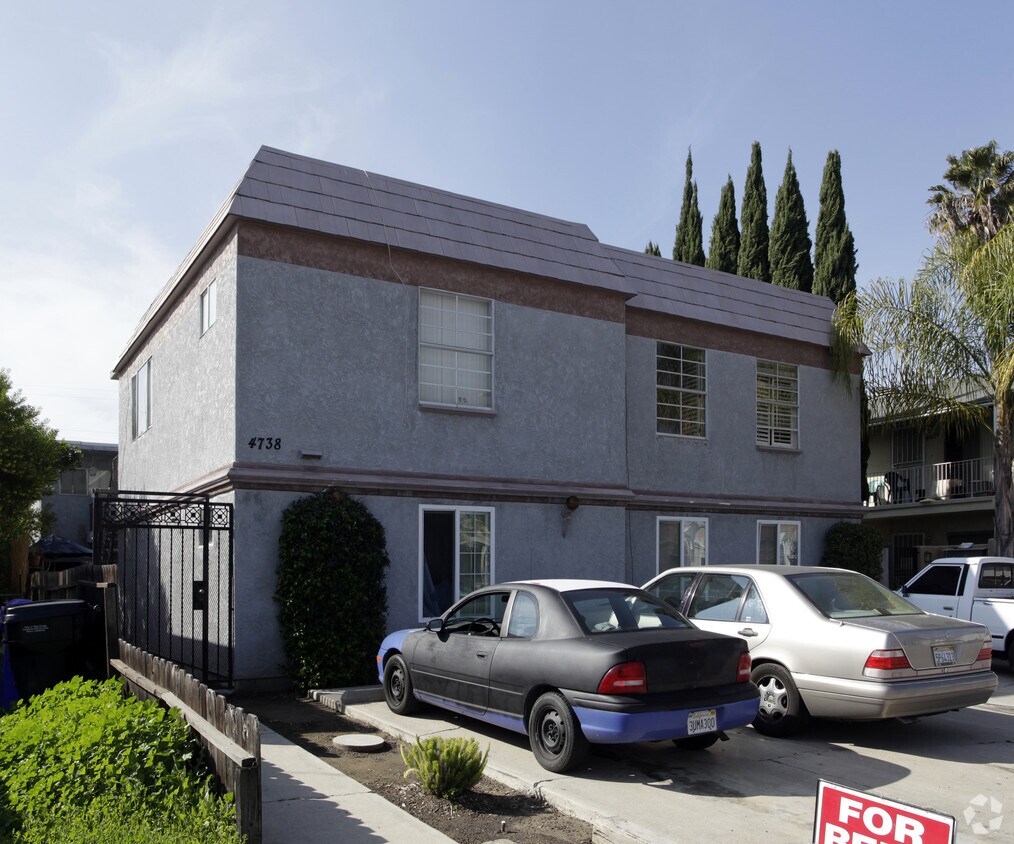 Primary Photo - 4738 33rd St