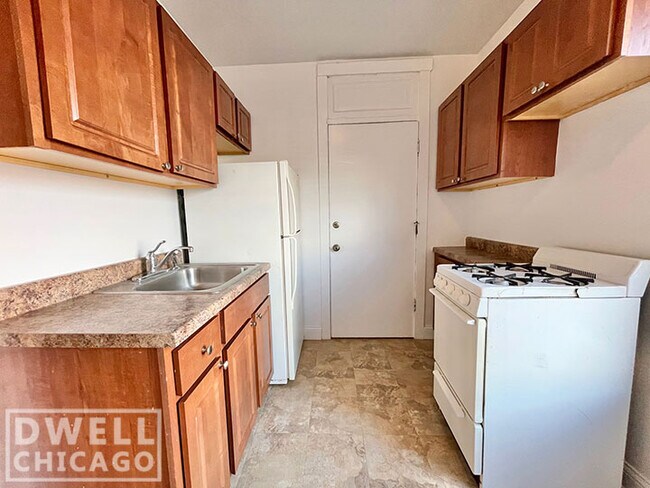 Foto del edificio - 2617 N Spaulding Ave