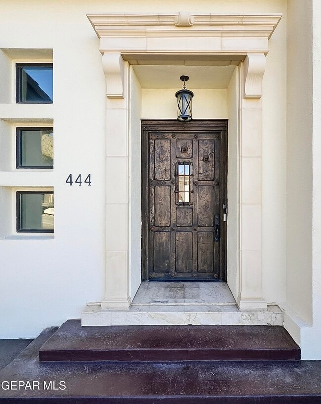 Foto del edificio - 444 San Clemente Dr