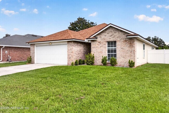 Foto del edificio - 490 Hillside Dr