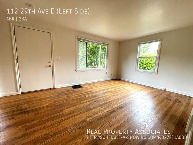 Foto del edificio - Charming 4 bedroom Townhouse with Large Ya...
