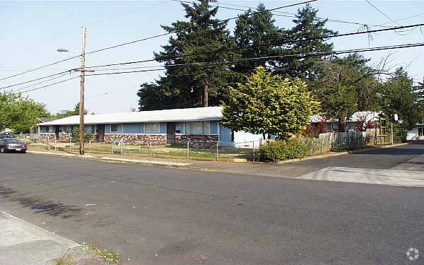 Primary Photo - Rosette Apartments