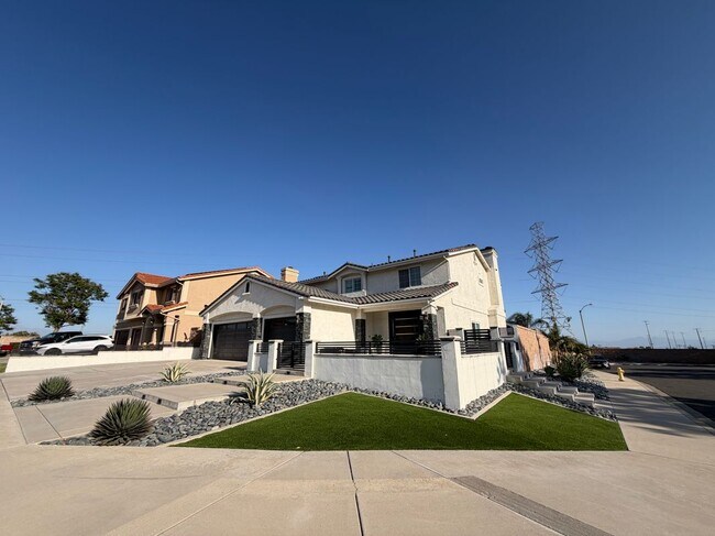 Building Photo - 14933 Genoa Dr