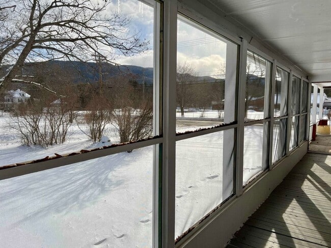 Building Photo - 1316 US-302