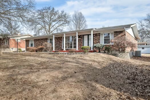 Foto del edificio - 13900 Evan Aire Dr