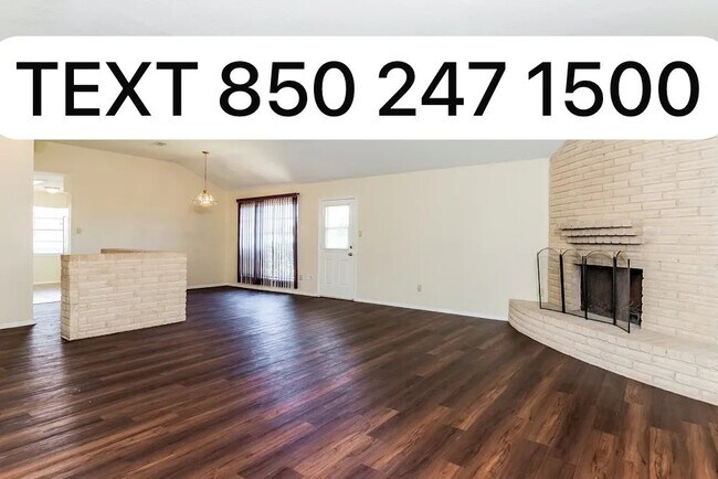 Foto del edificio - 1712 Greendale Dr