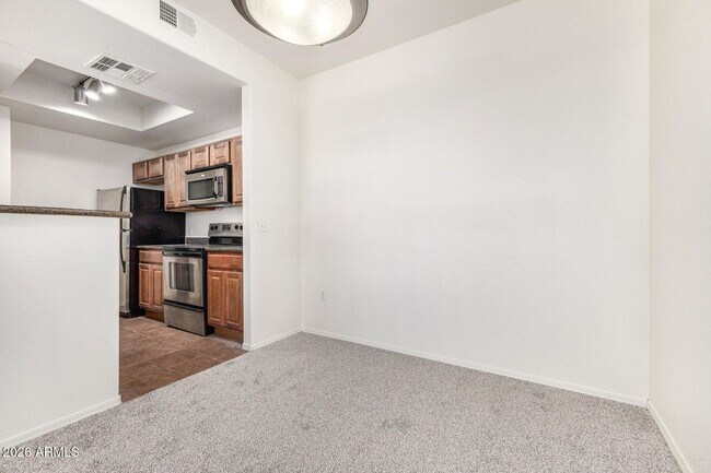 Foto del edificio - Elevated Views, 1bd, 1bth Condo