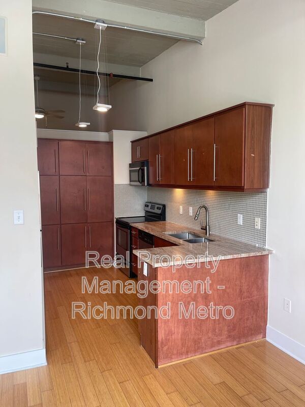 Foto principal - 815 Perry St