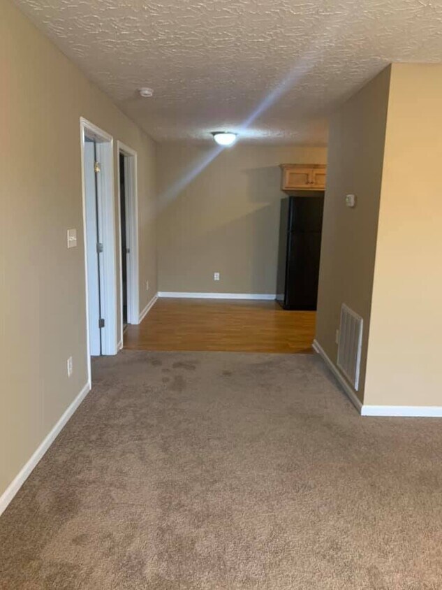 Foto del edificio - 241 McFadin Station St