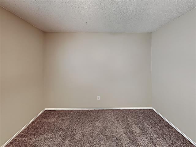 Building Photo - 2429 Graystone Dr