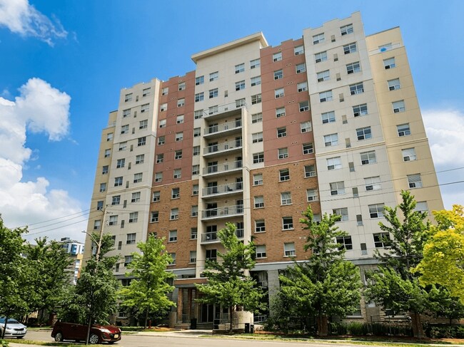 Photo du bâtiment - Walnut Village Inc.