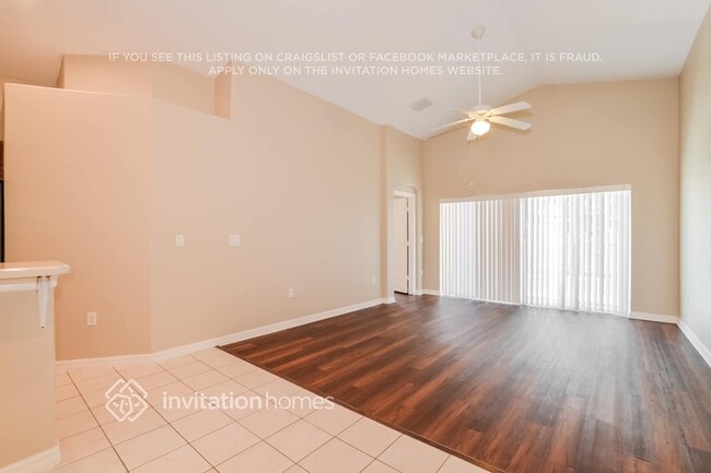 Building Photo - 102 Vine Dr