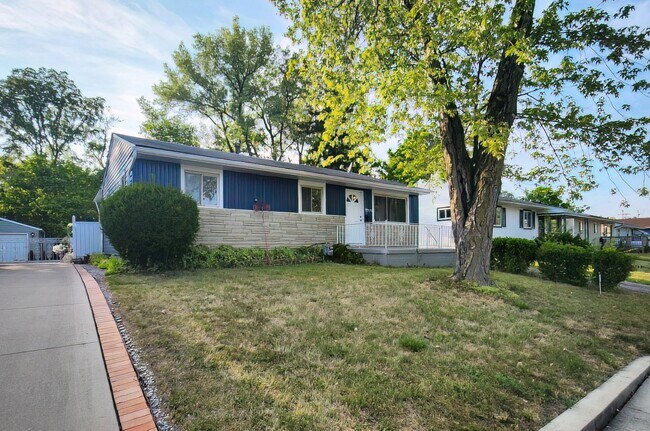 Foto del edificio - 2193 Bancroft St