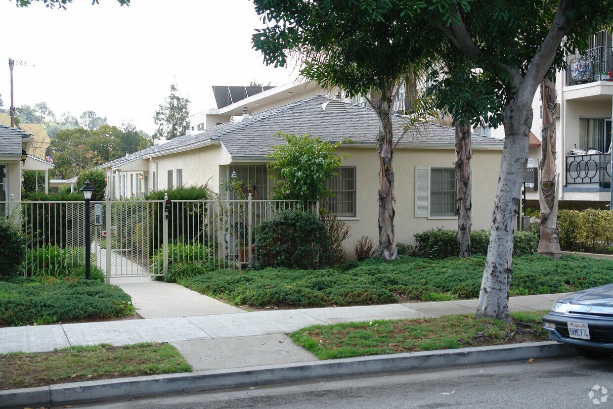 Foto principal - 1526 Dixon St