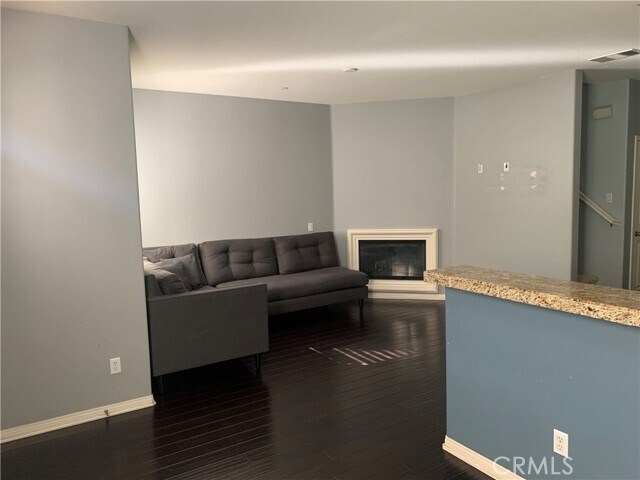 Foto del edificio - 336 W Linden Dr