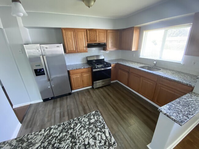 Foto del edificio - 793 Lancing Rd