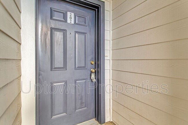 Foto del edificio - 6518 SE Division St