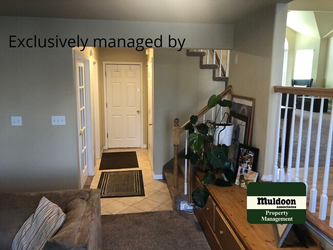 Building Photo - Beautiful Northgate Home!