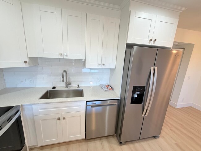 Building Photo - 37 Preston A