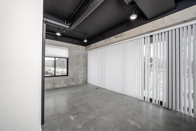 Foto del edificio - 490 E 1300 S