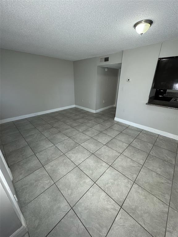 Foto del edificio - 1177 Bentley Rd