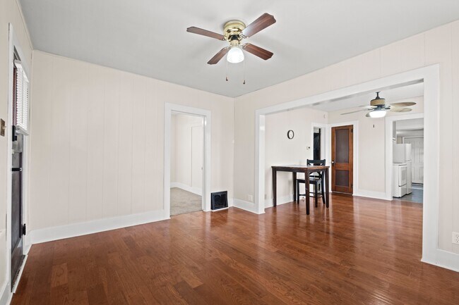 Foto del edificio - 708 Thornton St