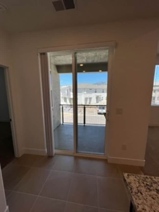 Building Photo - BRAND NEW - Carson City - Gardnerville Lux...