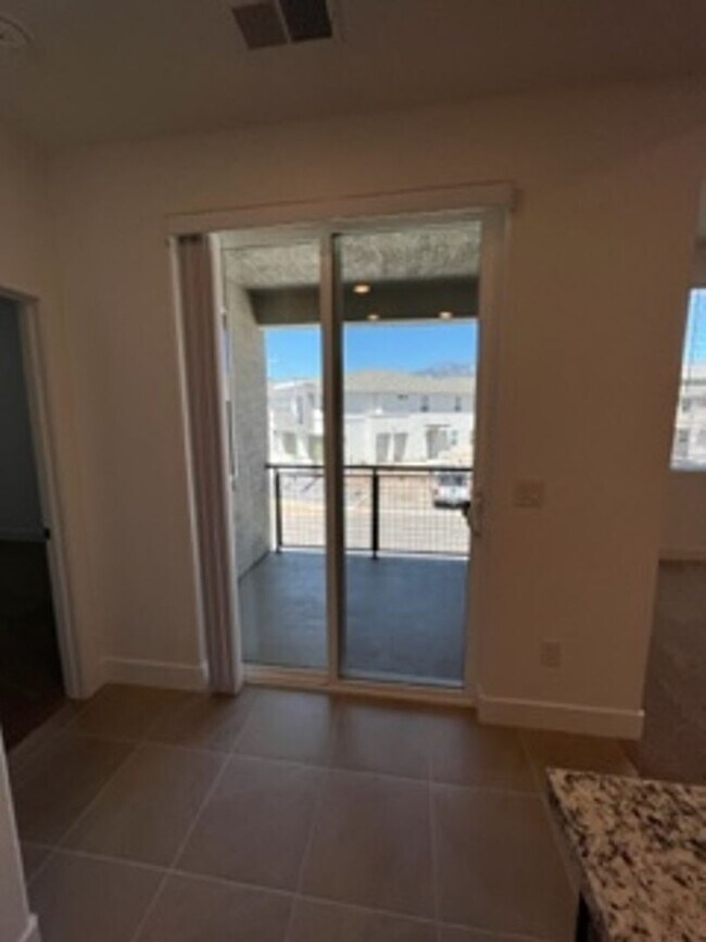 Foto del edificio - BRAND NEW - Carson City - Gardnerville Lux...