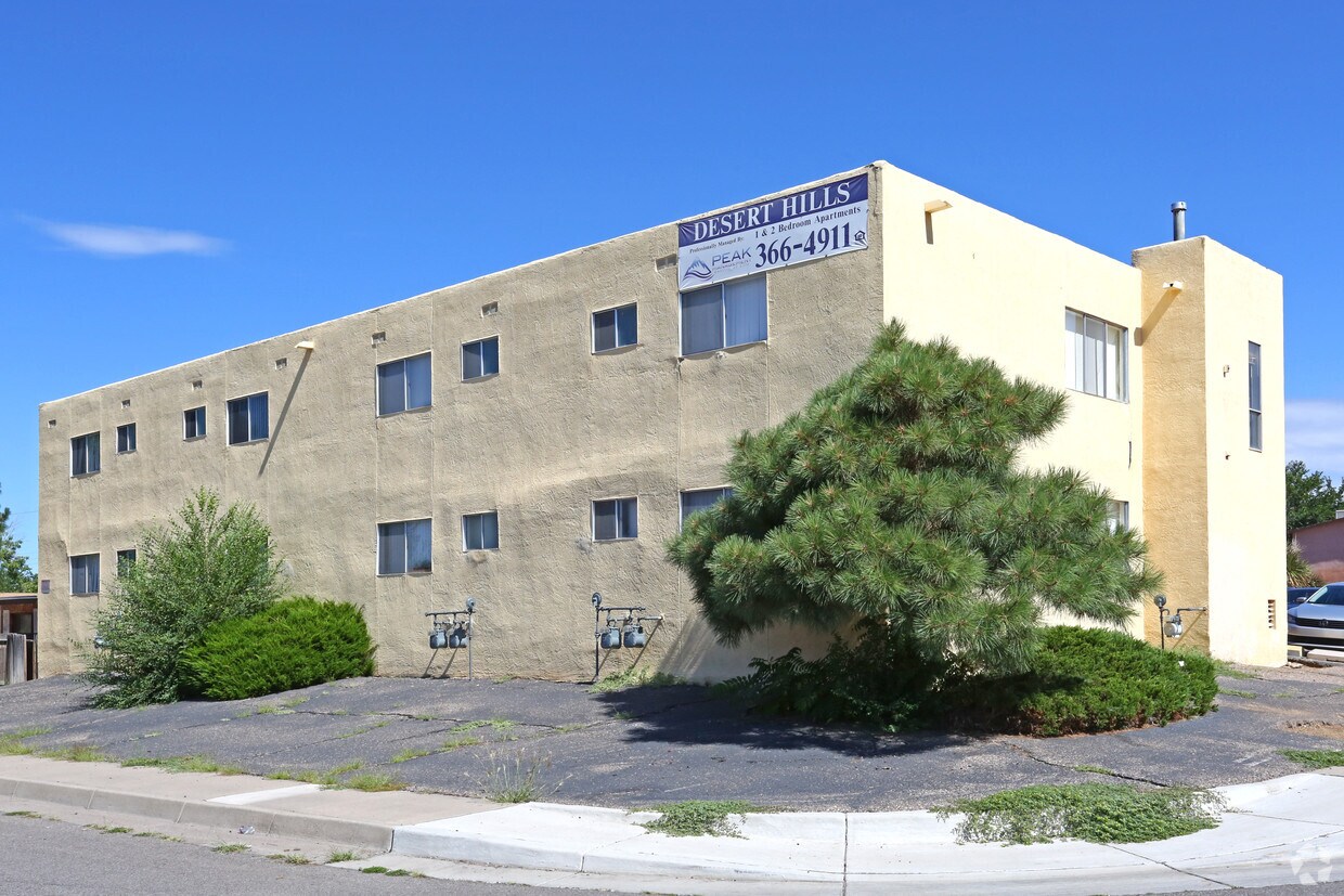 Las Vistas Apartments in Albuquerque, NM