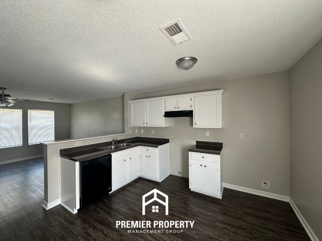 Building Photo - Beautiful 2-Story 3BR/2.5BA Cordova Home | 1,734 Sq Ft, High Ceilings & 2-Car Garage