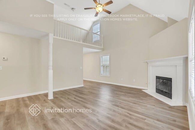 Foto del edificio - 765 Reeves Lake Dr SW