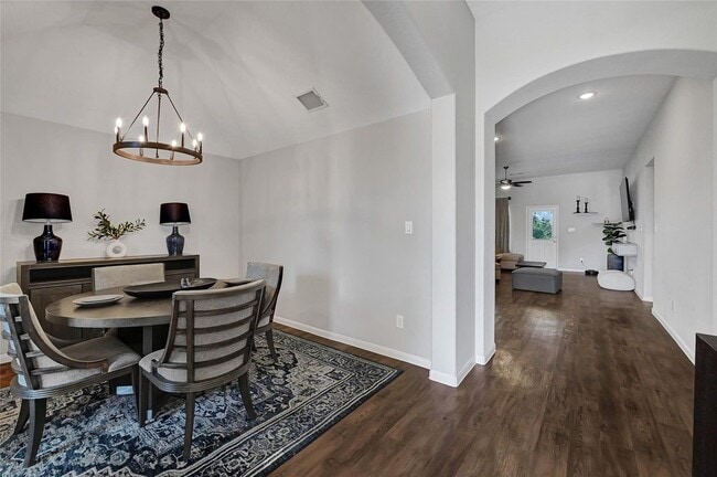 Foto del edificio - 5422 Still Creek Ranch Dr