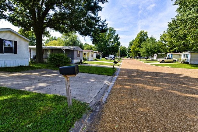 Clean Roads - 135 Arapaho Drive