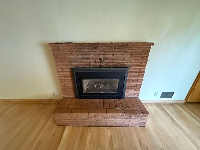 Foto del edificio - 595 18th St NE