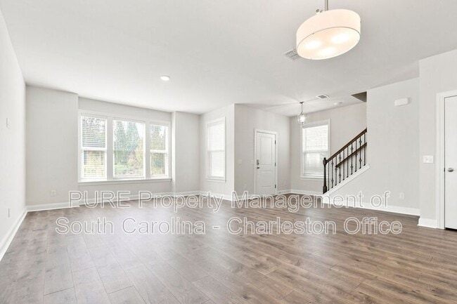 Building Photo - 803 Lachicotte Creek Dr