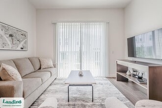 Building Photo - 515 Corso Ln