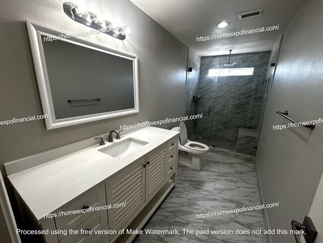 Building Photo - Nice Home For Rent